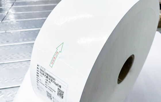 Doorzichtige BOPP-lijm Jumbo-rollen etiketten Papier Synthetische beweegbare lijm