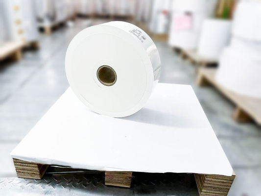 Zelfklevend BOPP-rollenetiketten, helder glanzend etikettenpapier 25μ-grootte