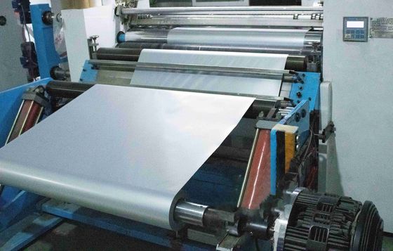 Zelfklevend kleverig etiket Papier Kraft Label Roll Sterk kleverig