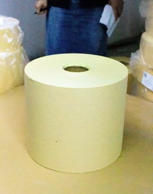 Gewone kleverige Kraft zelfklevende plakker papierrol etiketten olielijm