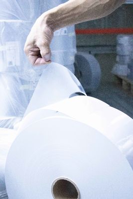Papier met een koperen plaat