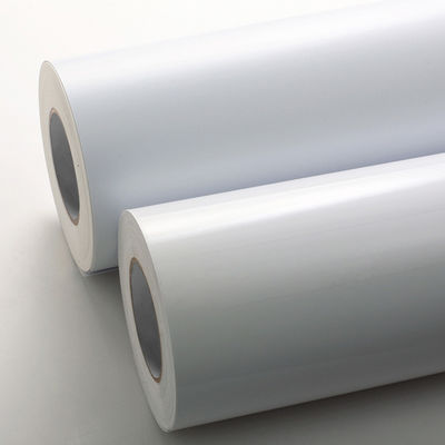 Drukmaterialen Gelaagd papier met permanent kleefmiddel en transparante PET-film