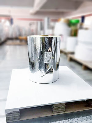 Goede prijs Extra kleverig licht zilver BOPP Kleefmiddel Jumbo Roll Label SGS gecertificeerd online