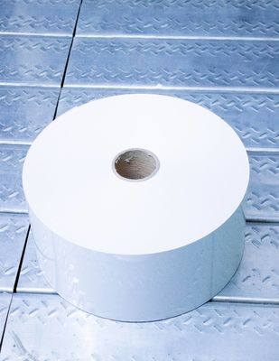 Goede prijs Verplaatsbare lijm thermische etiketten plakkerrol, gewone kleverige thermische overdrachtsrollen online